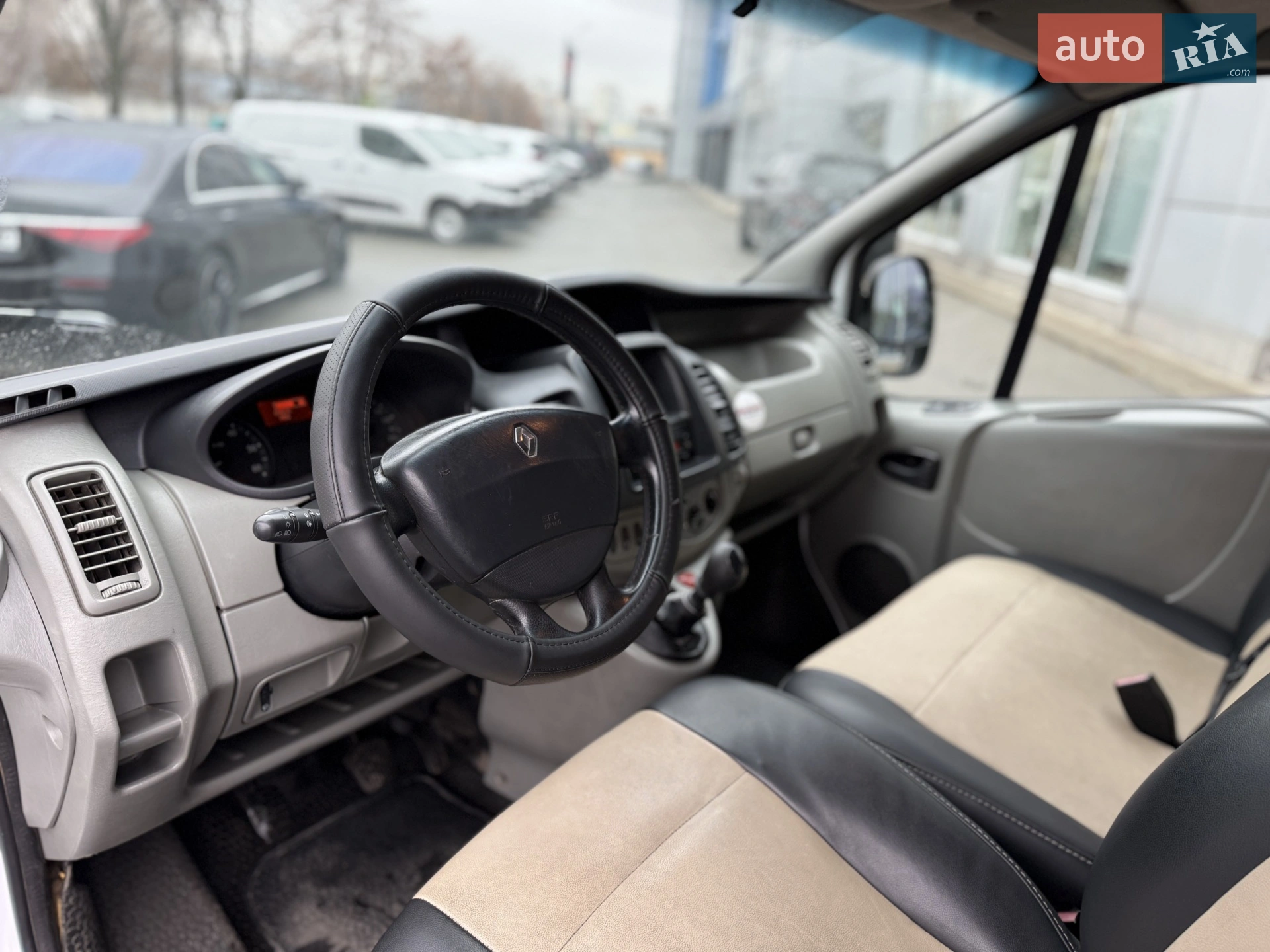 2011 Renault Trafic - мініатюра 13