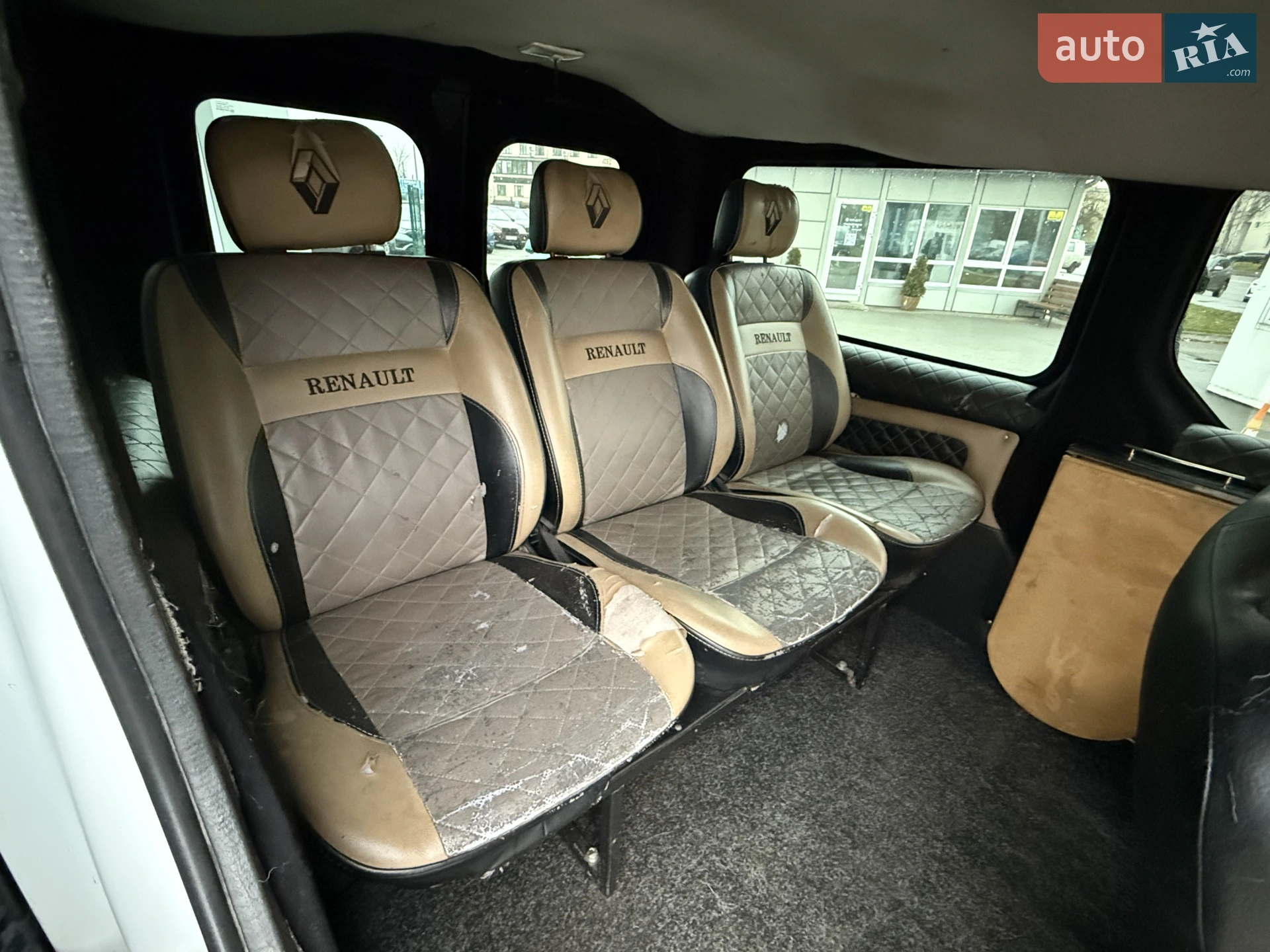 2011 Renault Trafic - мініатюра 17
