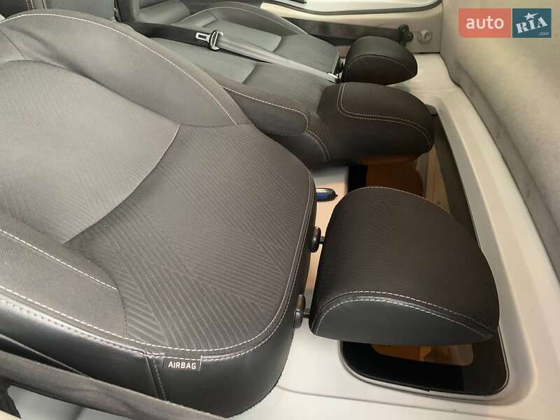 Другие грузовики Renault Trafic 2017 в Гостомеле