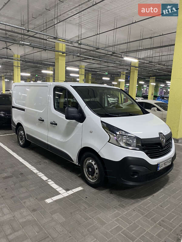 Грузовой фургон Renault Trafic 2017 в Киеве фото 6 Грузовой фургон Renault Trafic 2017 в Киеве