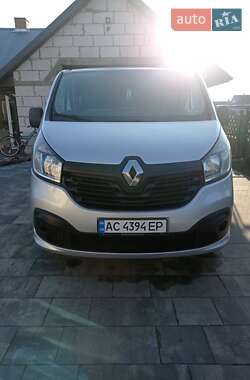 Мінівен Renault Trafic 2015 в Камені-Каширському