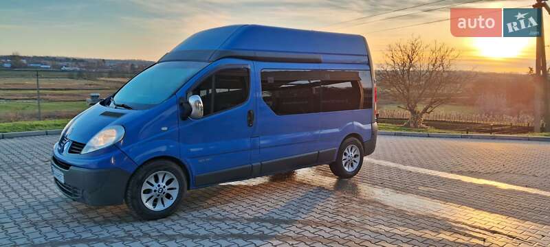 Грузовой фургон Renault Trafic 2007 в Шумске фото 17 Грузовой фургон Renault Trafic 2007 в Шумске