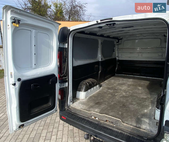 Вантажний фургон Renault Trafic 2018 в Рівному