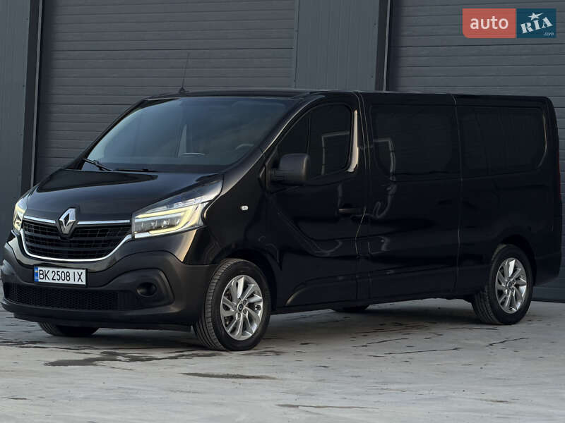 Минивэн Renault Trafic 2021 в Дубно
