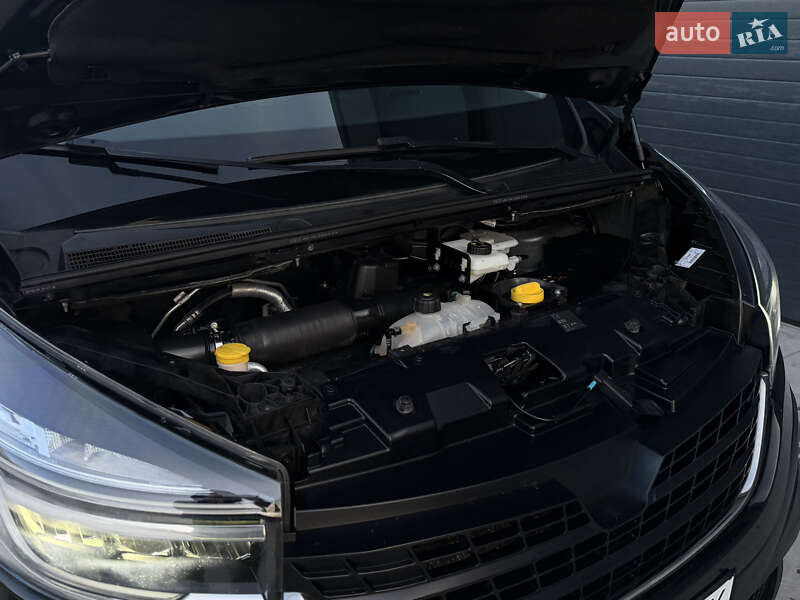 Минивэн Renault Trafic 2021 в Дубно