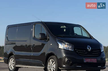 Грузовой фургон Renault Trafic 2015 в Радивилове