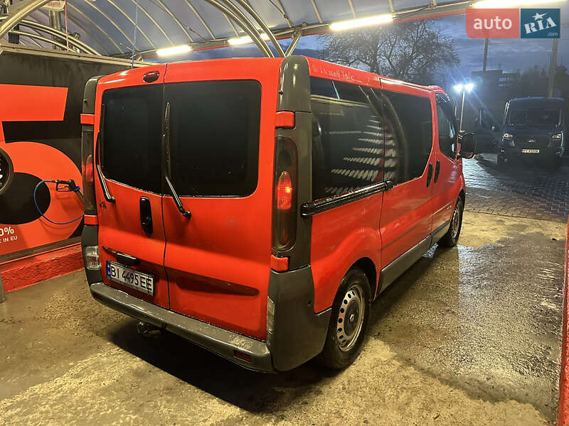 Минивэн Renault Trafic 2003 в Полтаве фото 5 Минивэн Renault Trafic 2003 в Полтаве