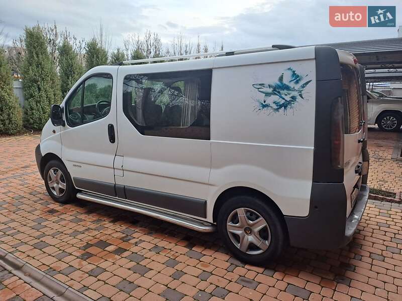 Минивэн Renault Trafic 2004 в Южноукраинске фото 4 Минивэн Renault Trafic 2004 в Южноукраинске