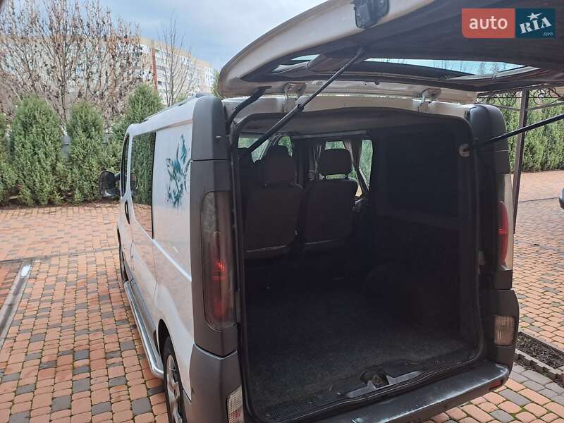 Минивэн Renault Trafic 2004 в Южноукраинске фото 19 Минивэн Renault Trafic 2004 в Южноукраинске