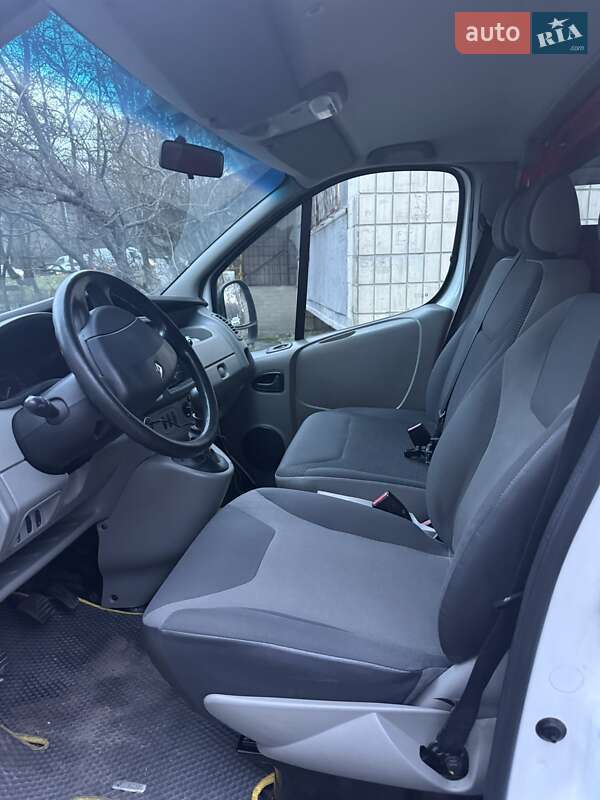 Вантажний фургон Renault Trafic 2013 в Києві