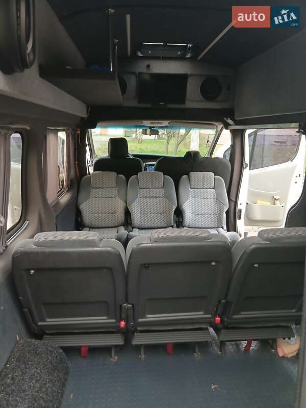 Минивэн Renault Trafic 2009 в Капитановке фото 6 Минивэн Renault Trafic 2009 в Капитановке