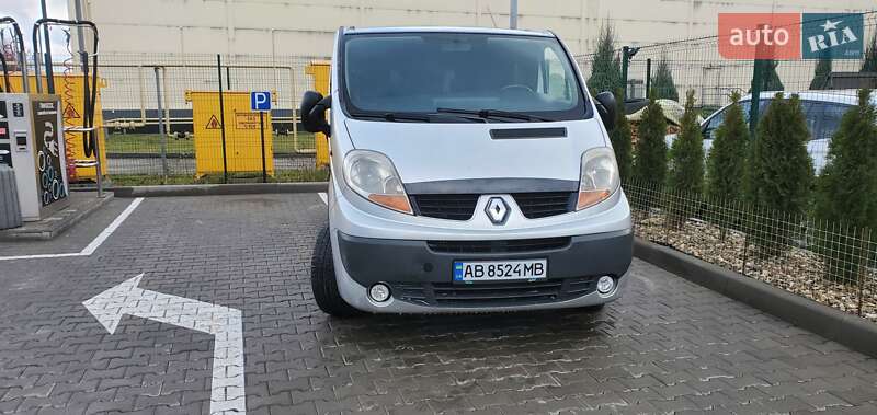 Минивэн Renault Trafic 2008 в Виннице