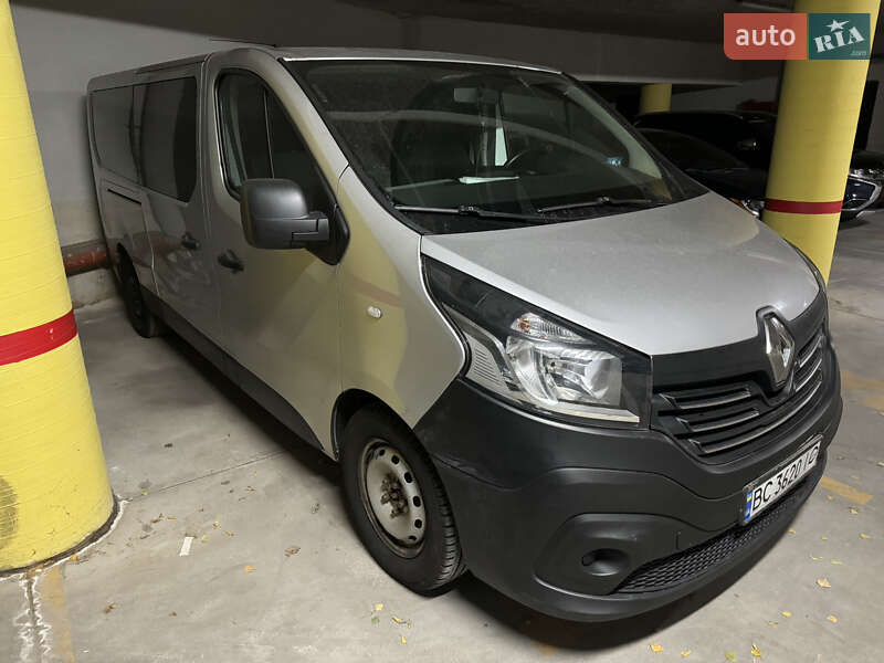 Минивэн Renault Trafic 2015 в Львове