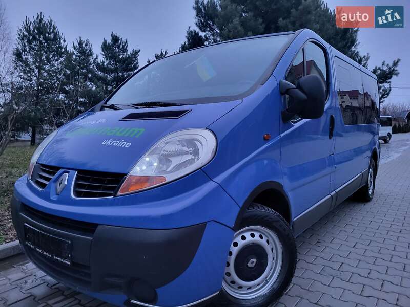 Минивэн Renault Trafic 2007 в Хмельницком