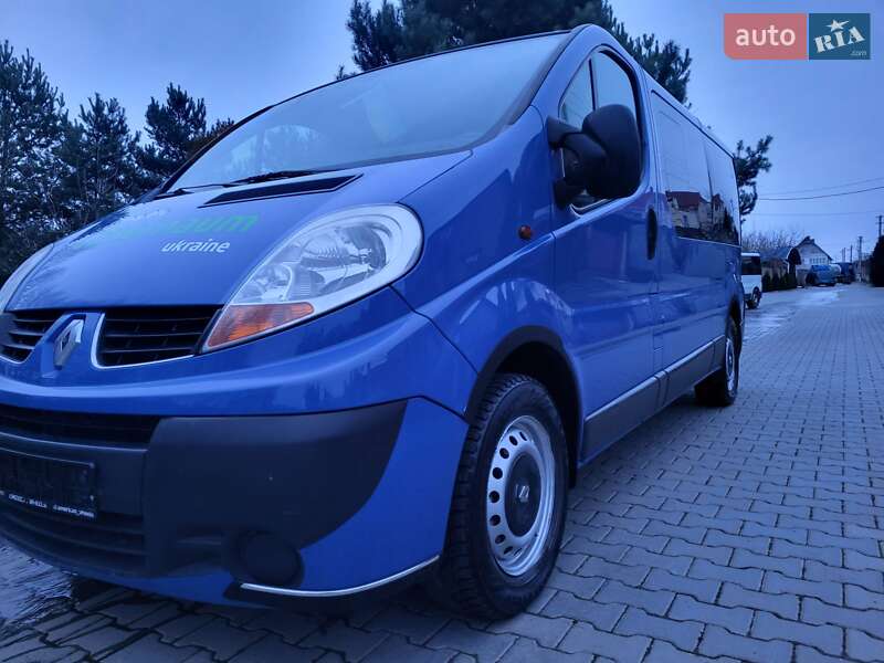 Минивэн Renault Trafic 2007 в Хмельницком