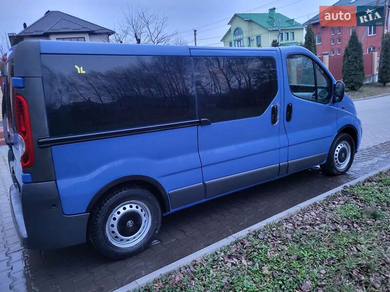 Минивэн Renault Trafic 2007 в Хмельницком
