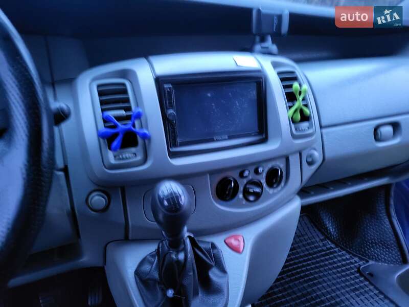 Минивэн Renault Trafic 2007 в Хмельницком