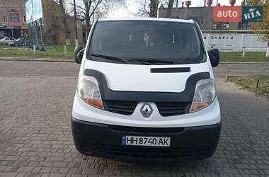 Минивэн Renault Trafic 2006 в Белгороде-Днестровском