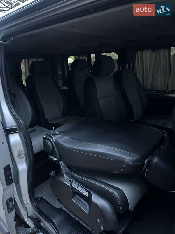Минивэн Renault Trafic 2013 в Ровно фото 27 Минивэн Renault Trafic 2013 в Ровно