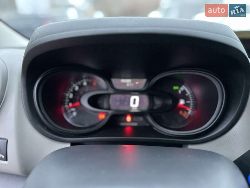 Минивэн Renault Trafic 2018 в Ровно