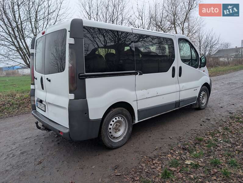 Минивэн Renault Trafic 2001 в Здолбунове