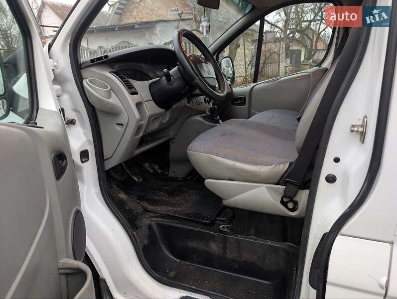 Минивэн Renault Trafic 2001 в Здолбунове