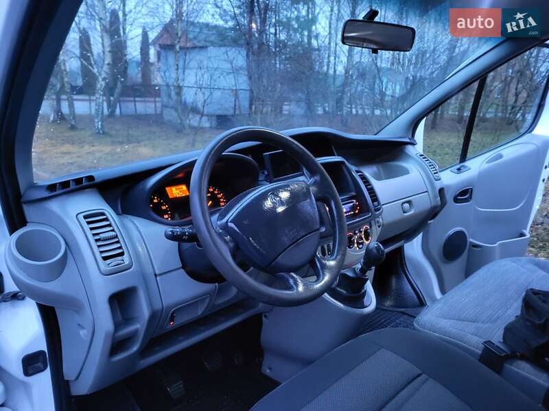 Минивэн Renault Trafic 2011 в Хмельницком фото 67 Минивэн Renault Trafic 2011 в Хмельницком