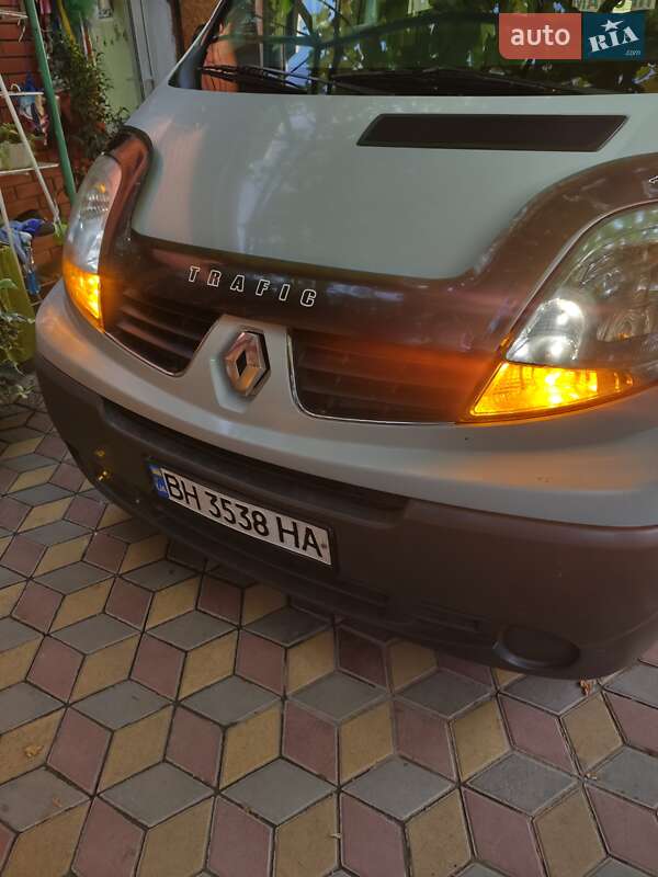 Грузовой фургон Renault Trafic 2013 в Измаиле