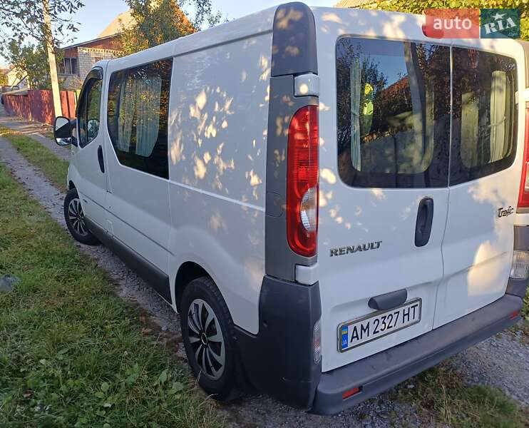 Мінівен Renault Trafic 2007 в Звягелі