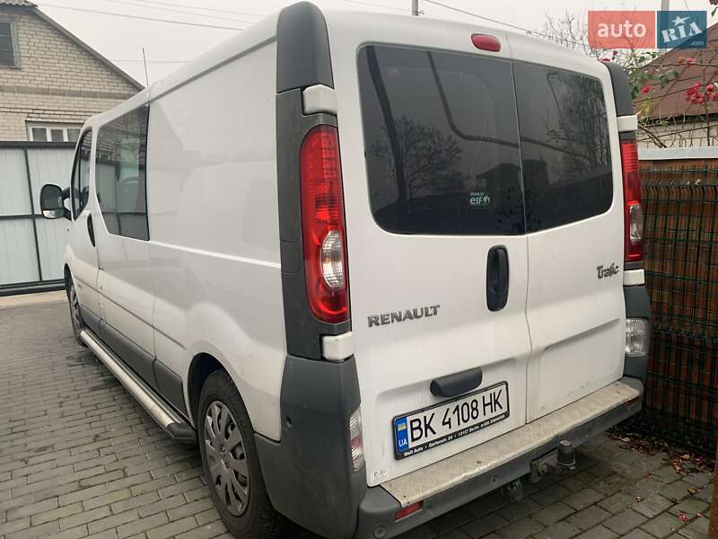 Минивэн Renault Trafic 2008 в Киеве