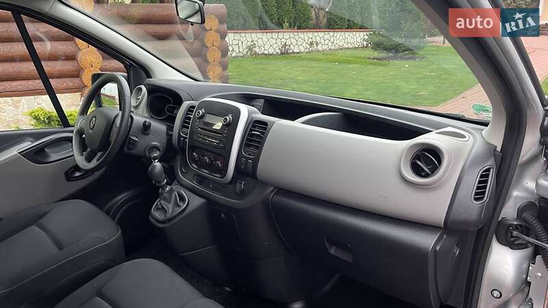 Мінівен Renault Trafic 2018 в Києві