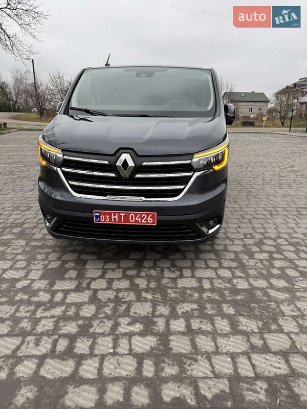 Renault Trafic 2023