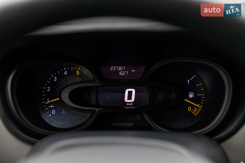 Минивэн Renault Trafic 2017 в Луцке