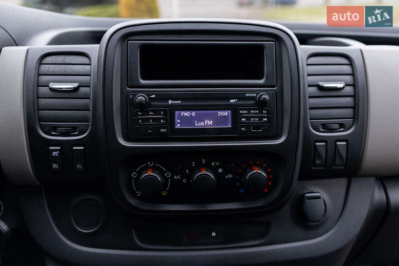 Минивэн Renault Trafic 2017 в Луцке