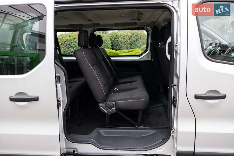 Минивэн Renault Trafic 2017 в Луцке