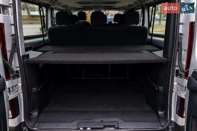 Минивэн Renault Trafic 2017 в Луцке