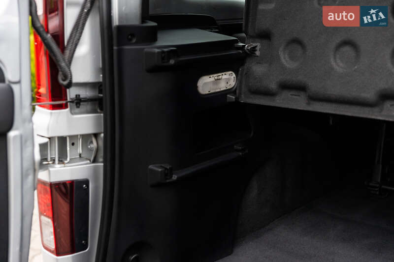 Минивэн Renault Trafic 2017 в Луцке