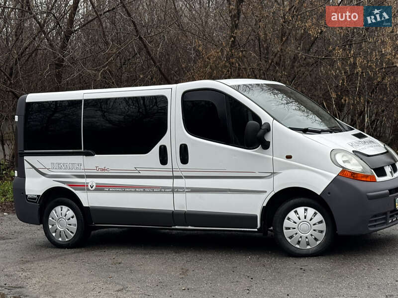 Минивэн Renault Trafic 2004 в Виннице