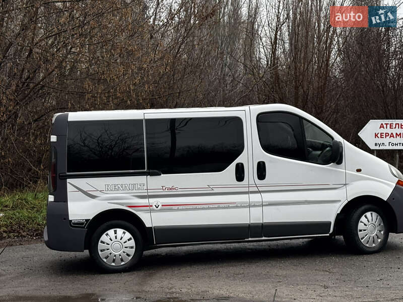 Минивэн Renault Trafic 2004 в Виннице
