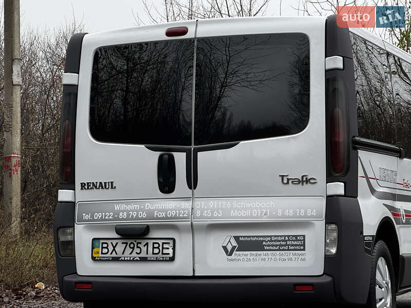 Минивэн Renault Trafic 2004 в Виннице