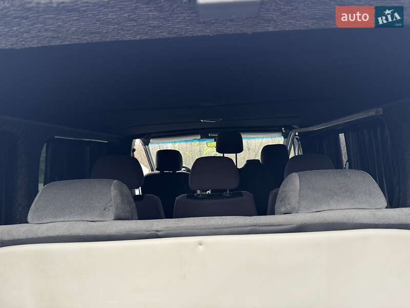 Минивэн Renault Trafic 2004 в Виннице