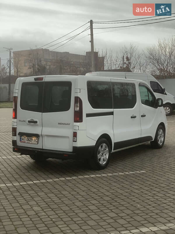 Минивэн Renault Trafic 2015 в Ивано-Франковске фото 6 Минивэн Renault Trafic 2015 в Ивано-Франковске