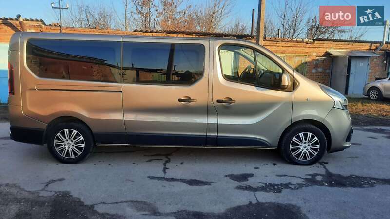 Минивэн Renault Trafic 2019 в Калуше