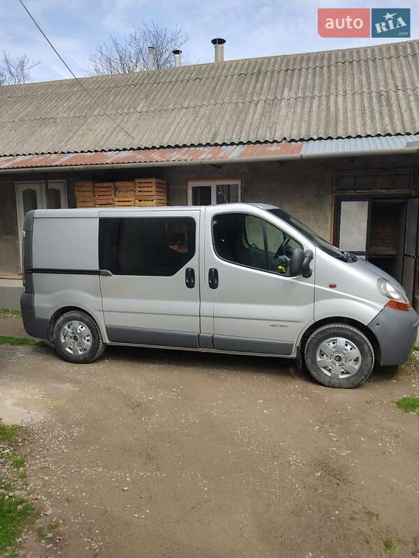 Минивэн Renault Trafic 2005 в Тернополе