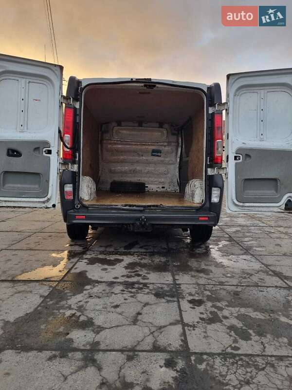 Микроавтобус грузовой (до 3,5т) Renault Trafic 2008 в Луцке фото 3 Микроавтобус грузовой (до 3,5т) Renault Trafic 2008 в Луцке