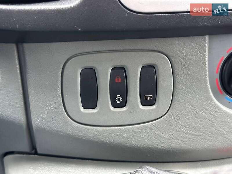 Минивэн Renault Trafic 2011 в Киеве