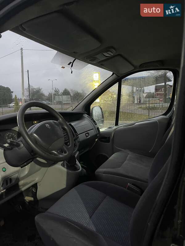 Грузовой фургон Renault Trafic 2008 в Шацке