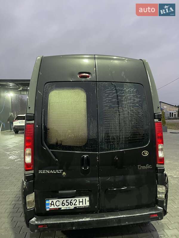 Грузовой фургон Renault Trafic 2008 в Шацке