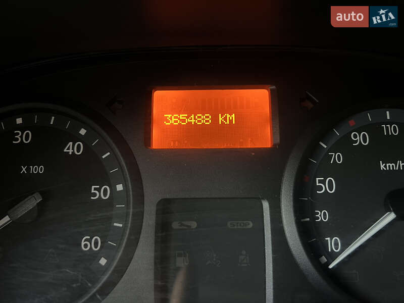 Вантажний фургон Renault Trafic 2011 в Стрию