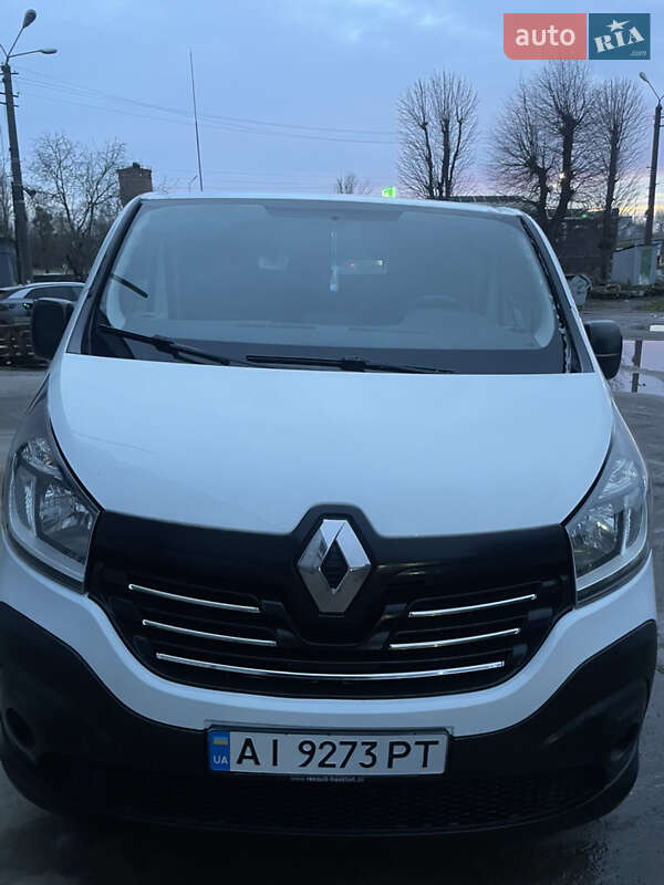 Renault Trafic 2015